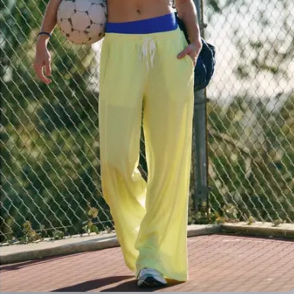 FP Movement Small Pants Overtime Pants Mesh Drawstring Pockets in citrus lime